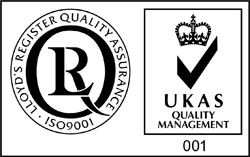 logo ukas lloyds 4cm